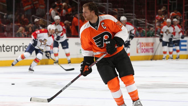 Claude Giroux and the Flyers are four points out of a playoff spot heading into their game against the Panthers.