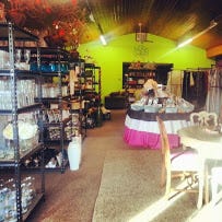 wedding decor consignment