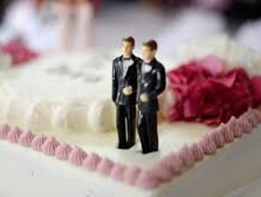 636637258088771433-gay-wedding-cake.jpg