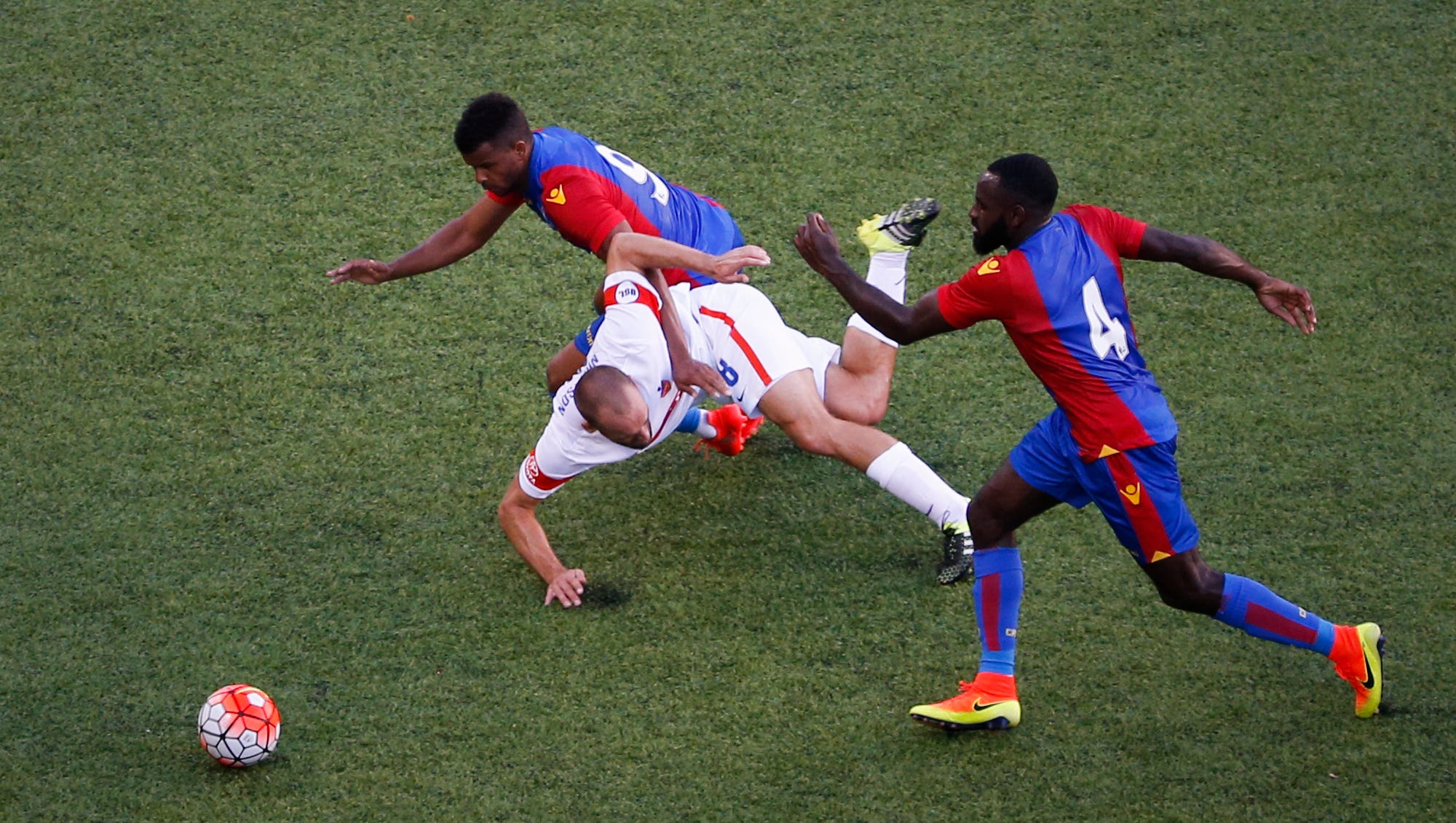 Record Crowd Sees Fc Cincy Fall To Crystal Palace