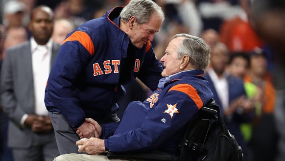Former U.S. Presidents George H.W. Bush and George