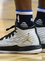 nba players with nike shoes