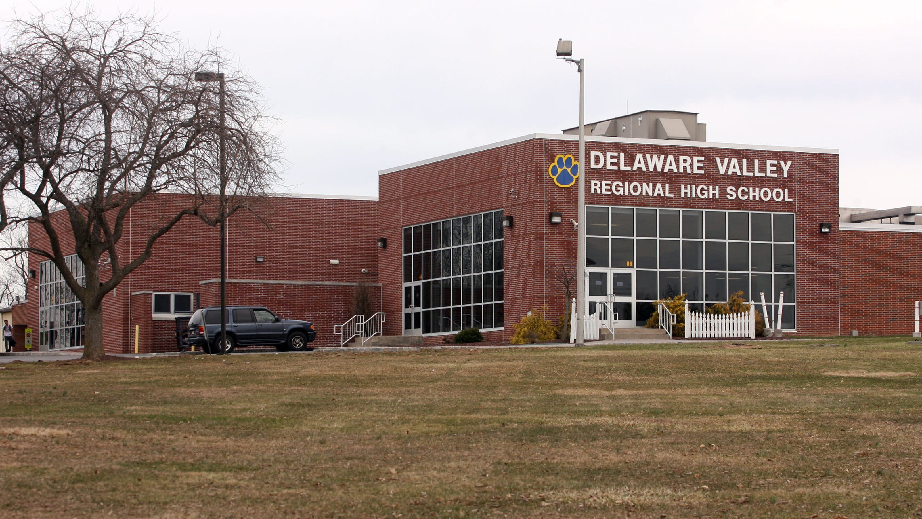 Smyrna high school delaware sports betting route between two places in bangalore city