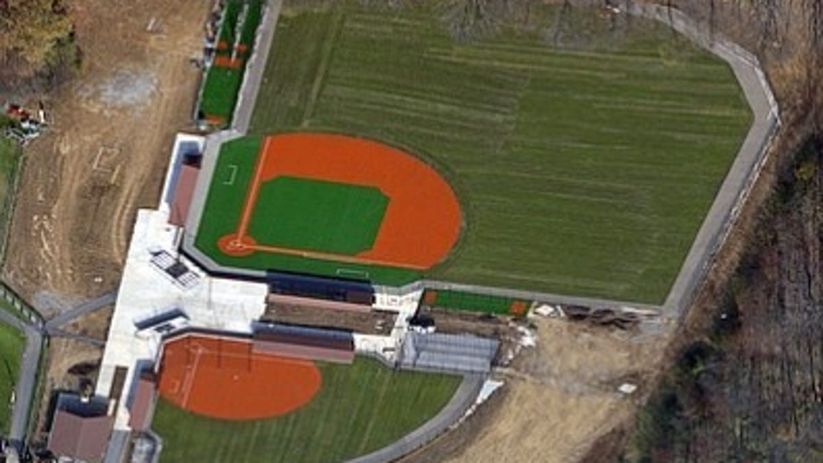Indian Hill S New Turf Fields The Envy Of Area Teams