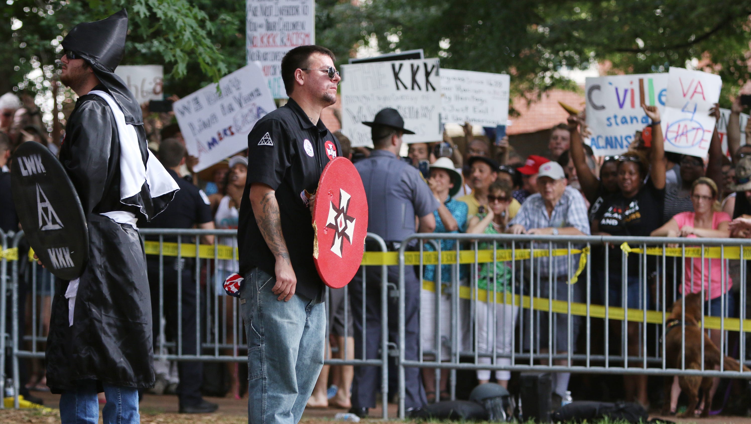 Protesters Drown Out KKK Rally In Charlottesville protesters-drown-out-kkk-rally-in-charlottesville