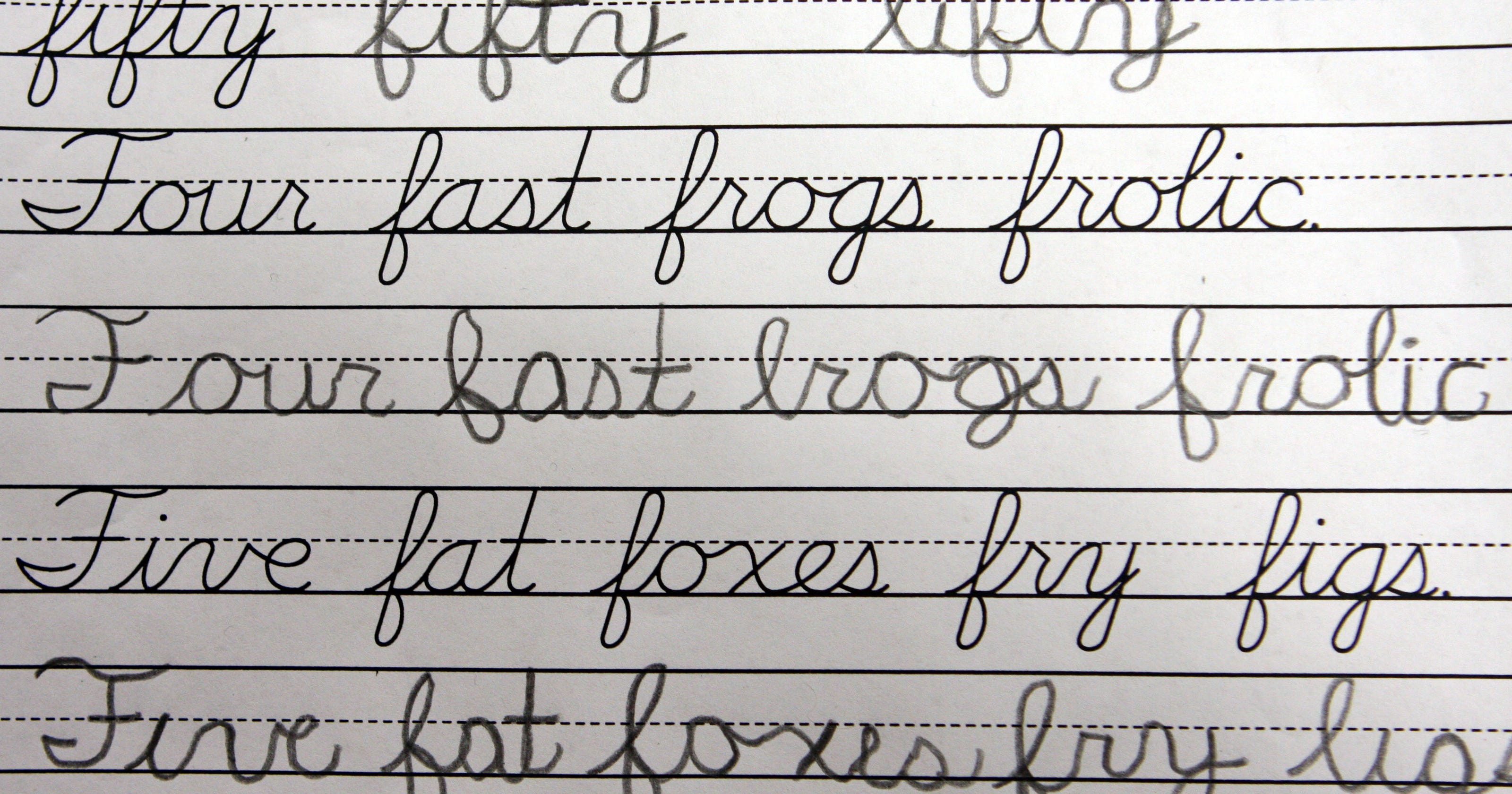 students-should-still-learn-cursive-writing-view