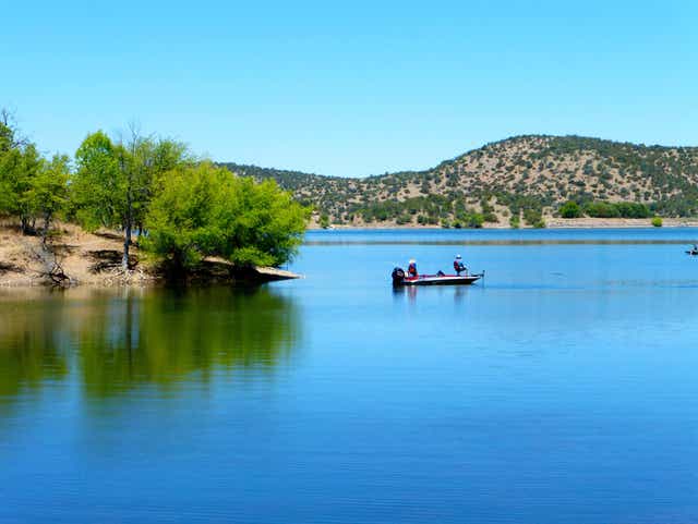 Southern Arizona Lakes For Swimming Fishing Boating