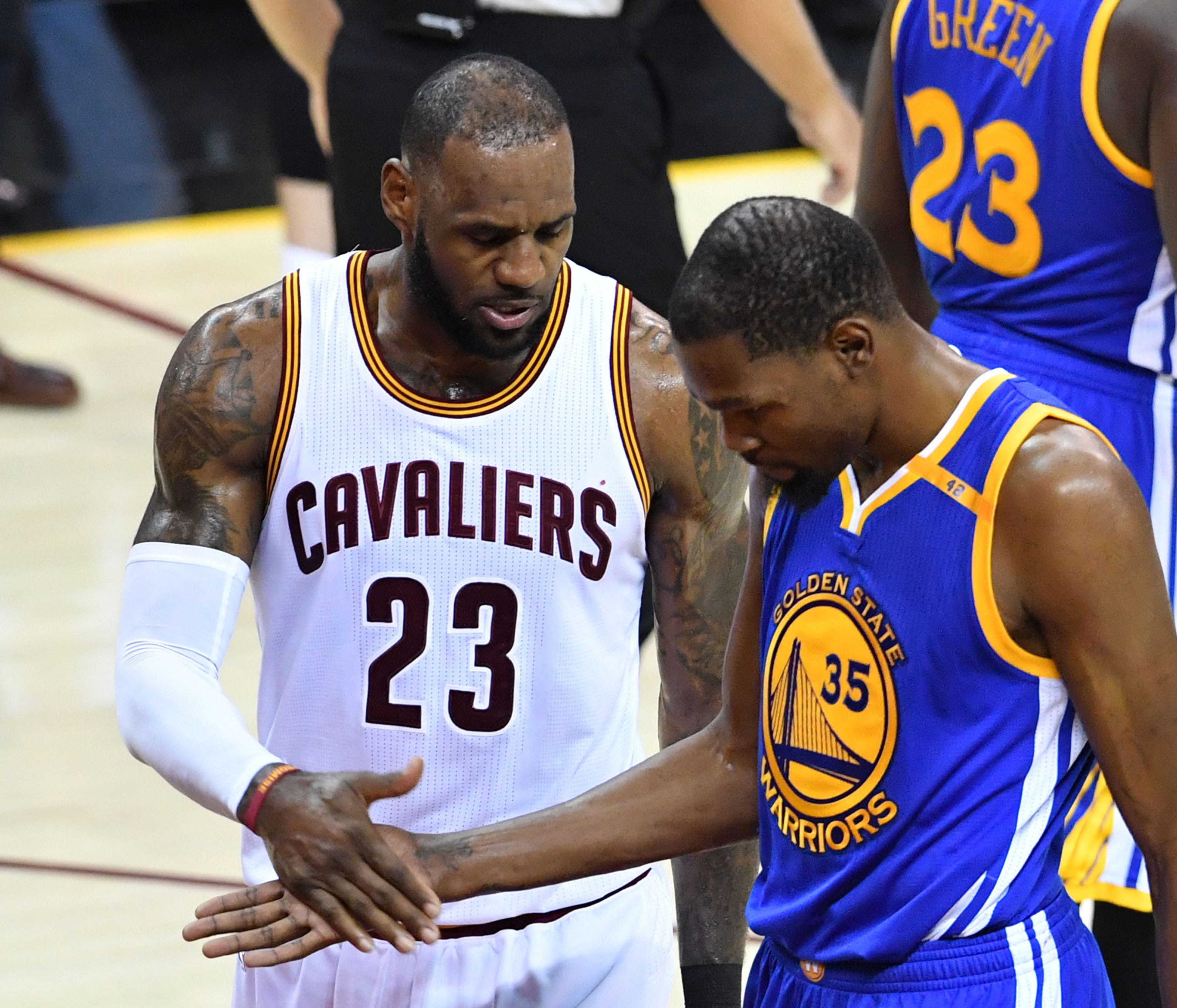 CLEVELAND, OH - JUNE 09:  Kevin Durant #35 of the Golden State Warriors and LeBron James #23 of the Cleveland Cavaliers exchange words during Game 4 of the 2017 NBA Finals at Quicken Loans Arena on June 9, 2017 in Cleveland, Ohio. NOTE TO USER: User 