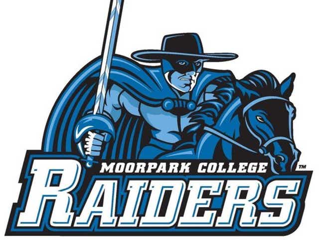 Moorpark College Women S Volleyball Opens Wsc Play With Rivalry Win