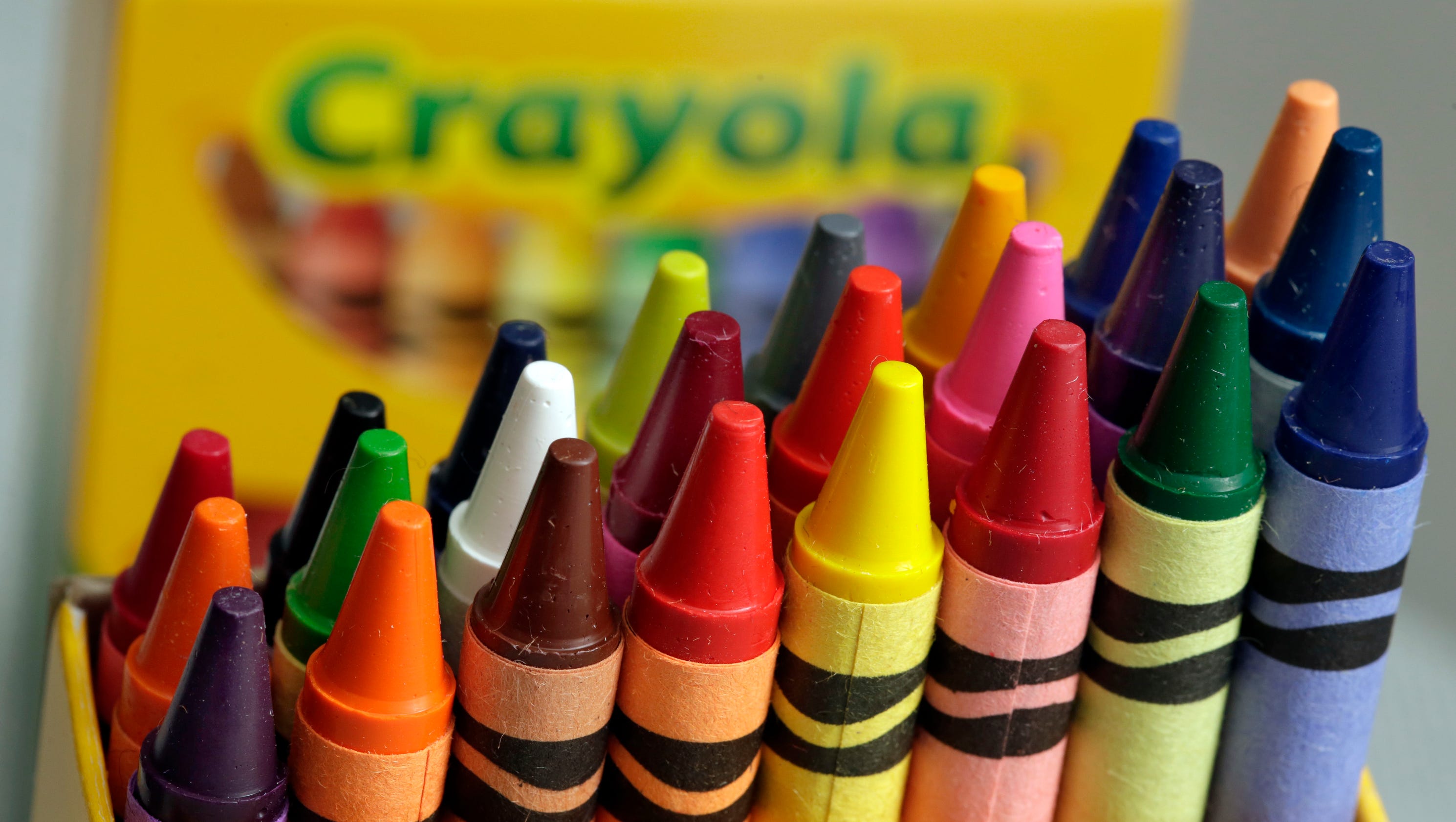 Crayola Reveals The Color Of Crayon It Is Retiring BEDECOR Free Coloring Picture wallpaper give a chance to color on the wall without getting in trouble! Fill the walls of your home or office with stress-relieving [bedroomdecorz.blogspot.com]