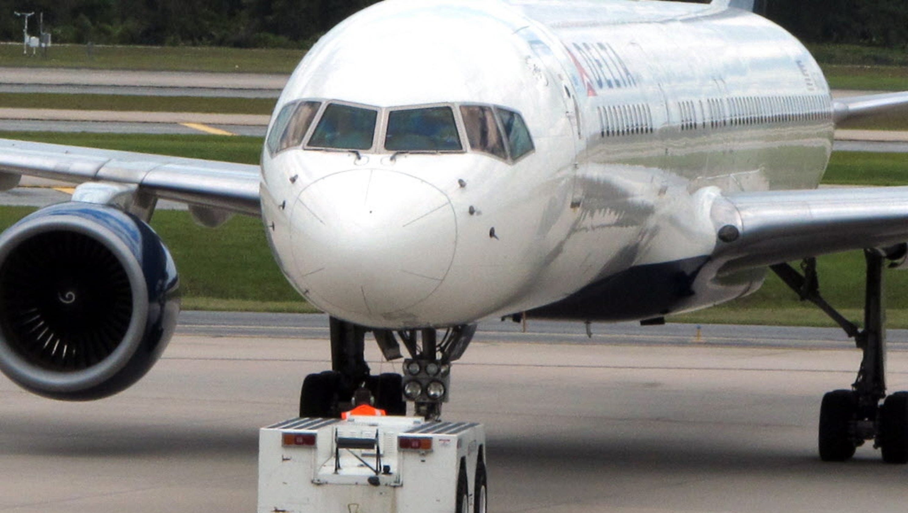 Congested airport ramps risky before and after flights