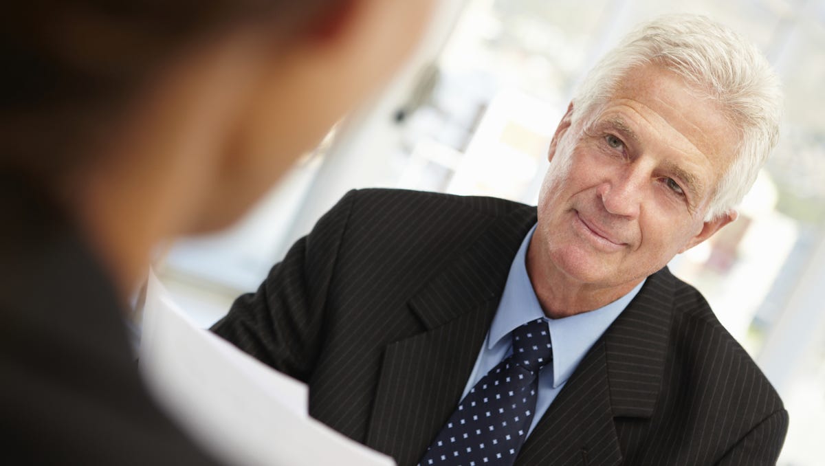 Can I take on 2 separate jobs in the same company? Ask HR