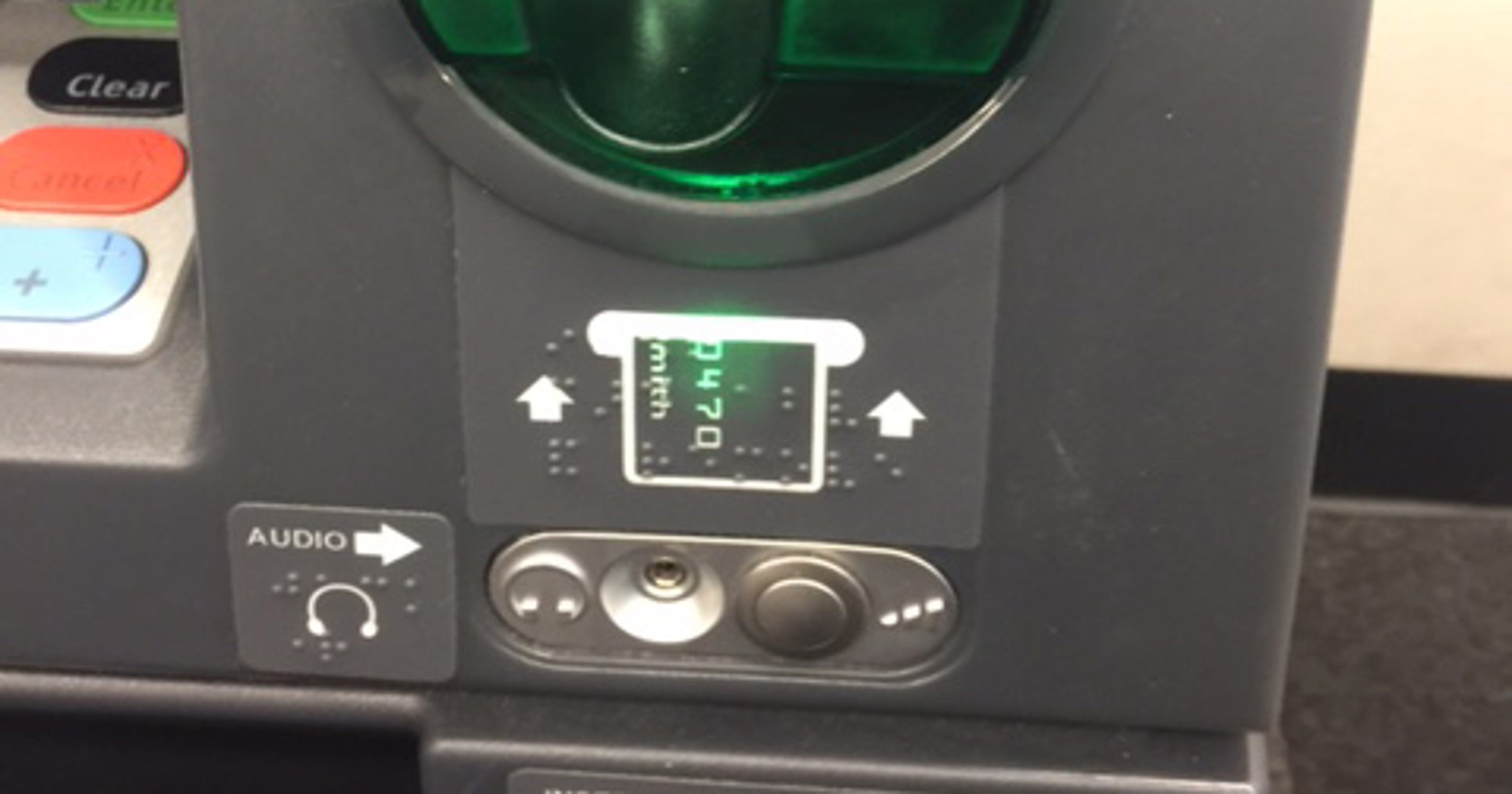 How to spot 'cardskimming' devices