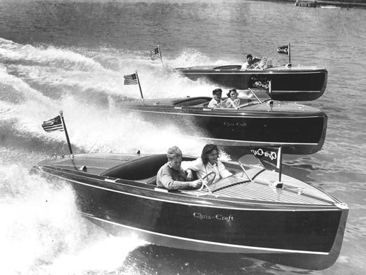 Chris-Craft common these selected images and advertisements