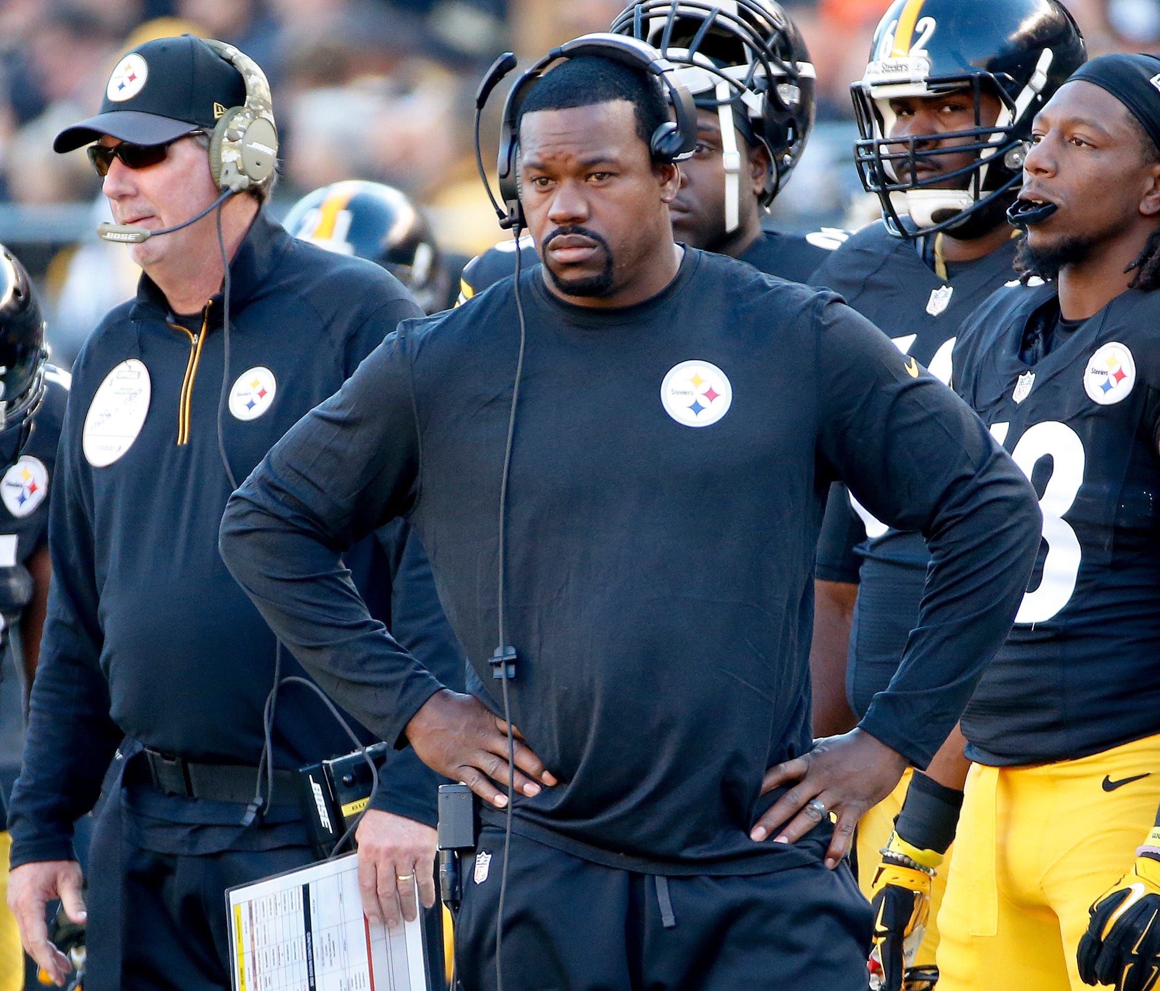 Pittsburgh Steelers linebacker coach, Joey Porter, and defensive coordinator Keith Butler, left, stand on the sidelines during  an NFL football game against the Cleveland Browns, Sunday, Nov. 15, 2015, in Pittsburgh.