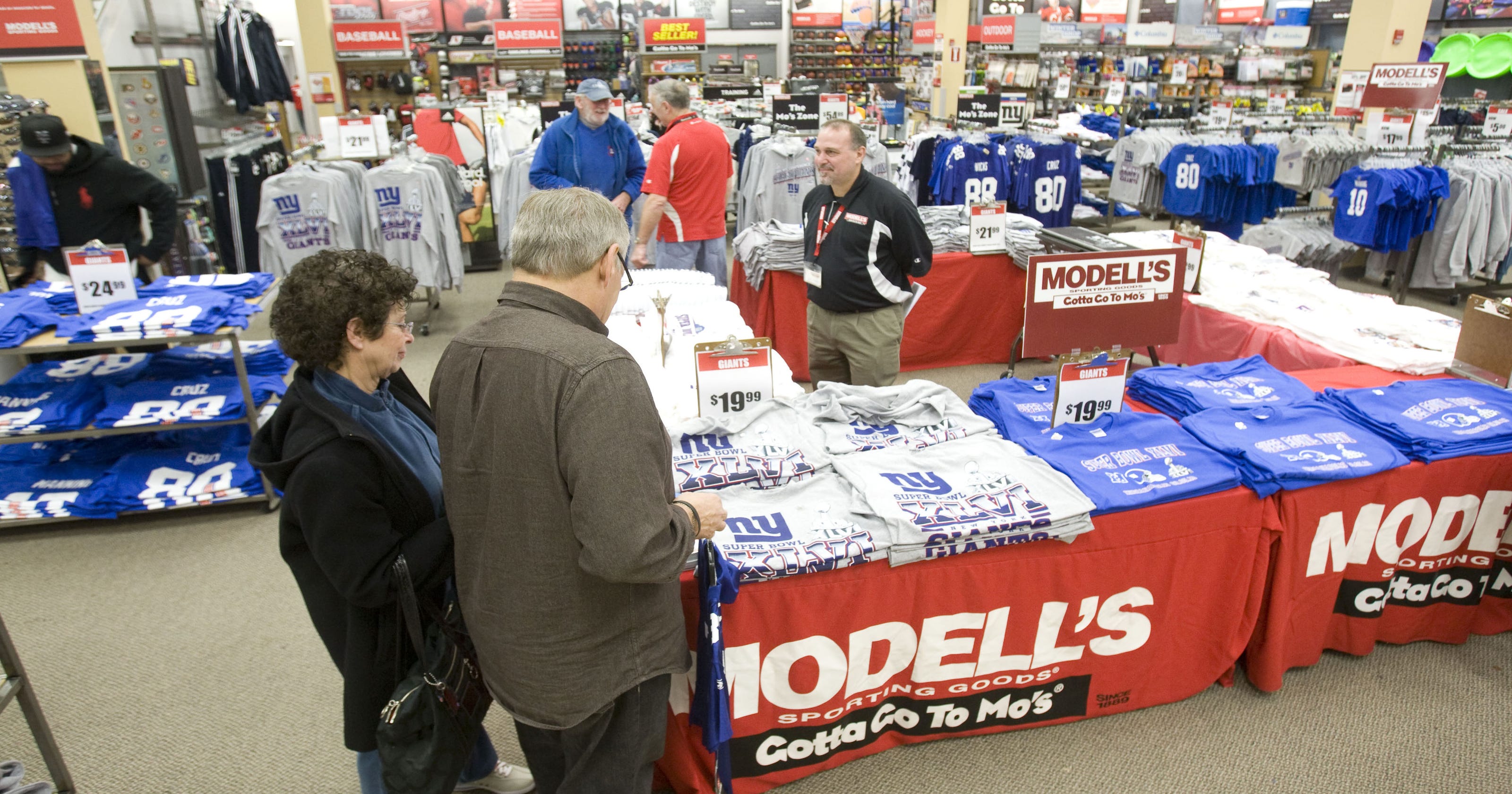 Modell s sporting goods files for bankruptcy will close all stores