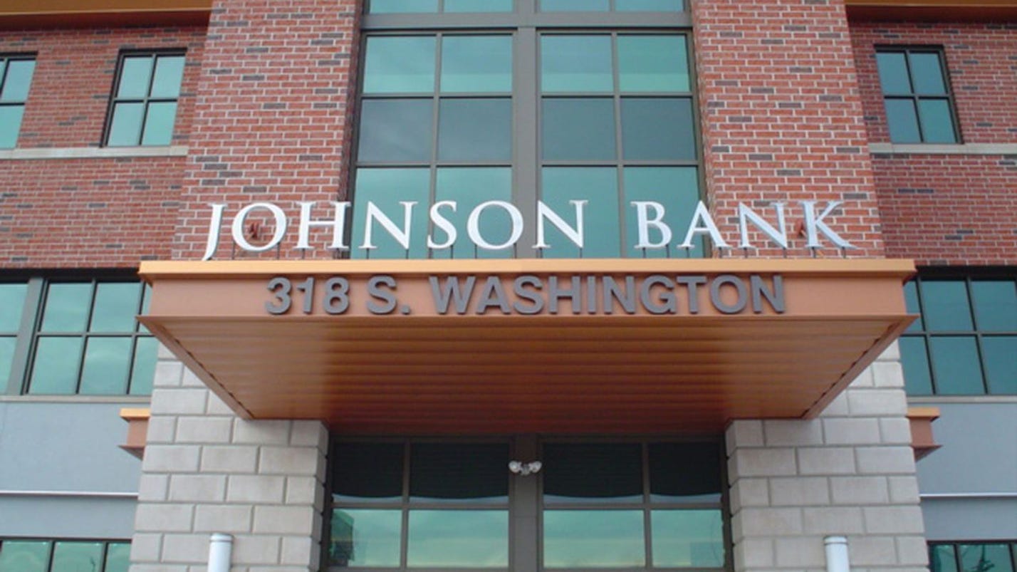 Johnson Bank pursues wealth services, commercial growth
