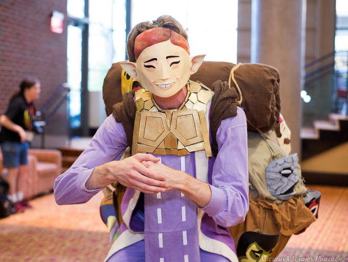 Cosplayer at Zenkaikon 2014.