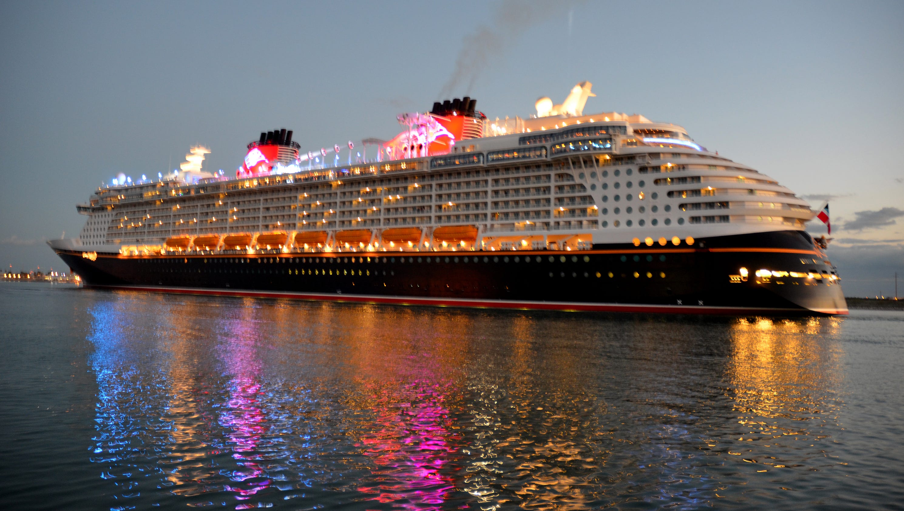 disney fantasy cruise boat