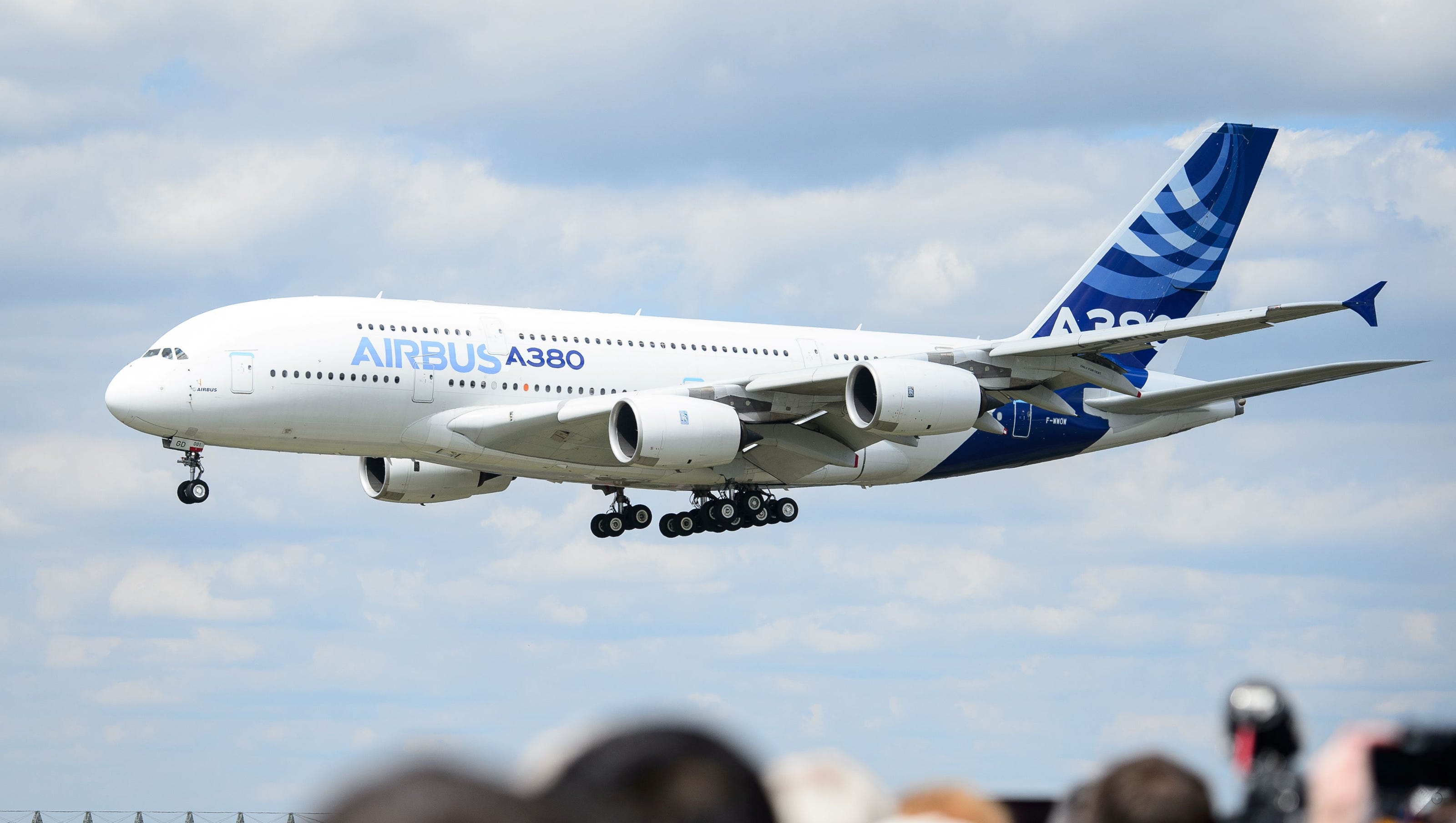 Photos | Airbus A380, un géant est né