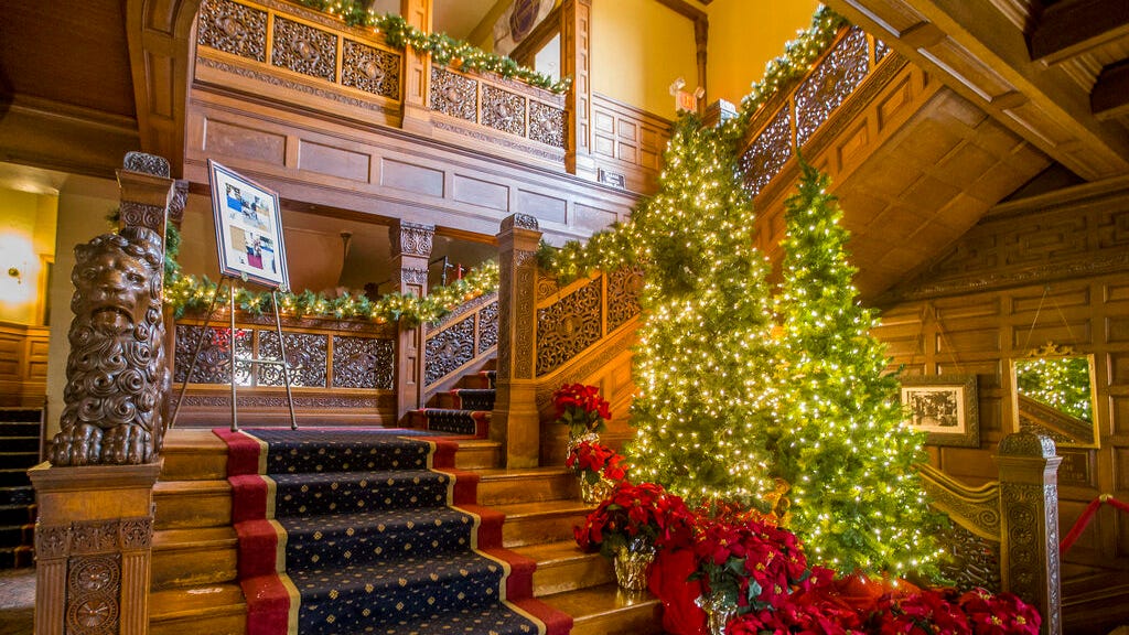 South Bendarea restaurants offer takeout and dinein on Christmas