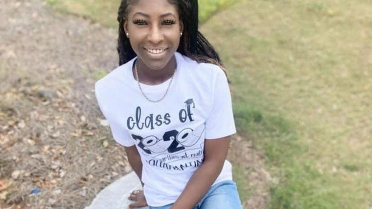 Florida College Grads Face Uncertain Job Market
