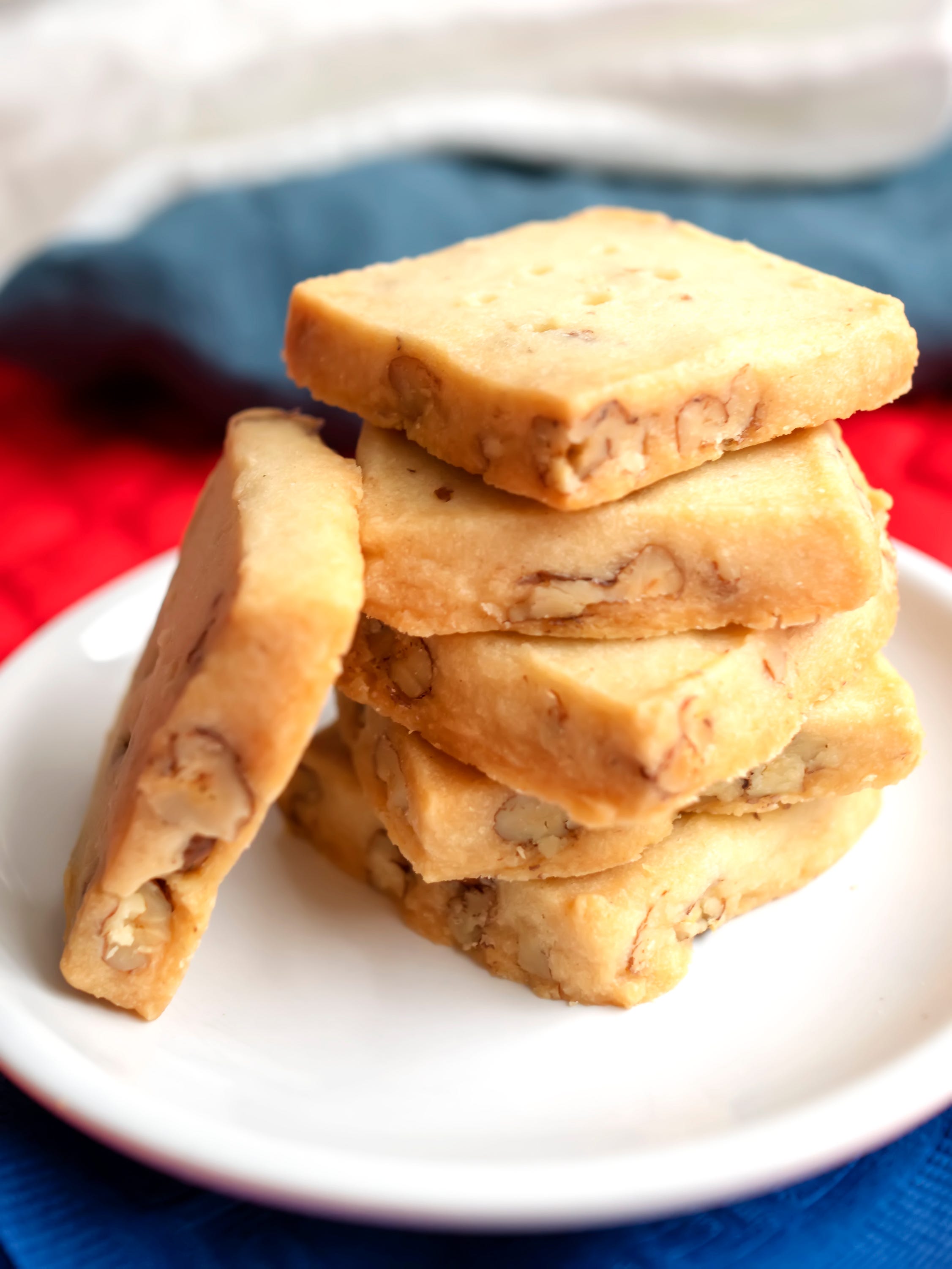 Toasted Pecans Make The Taste Difference In Shortbread Cookies