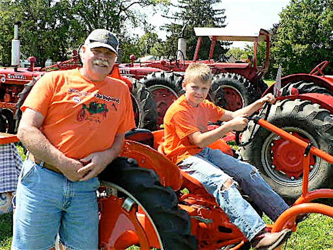 Duane Olson, from Rideout, Illinois, brought his 1948