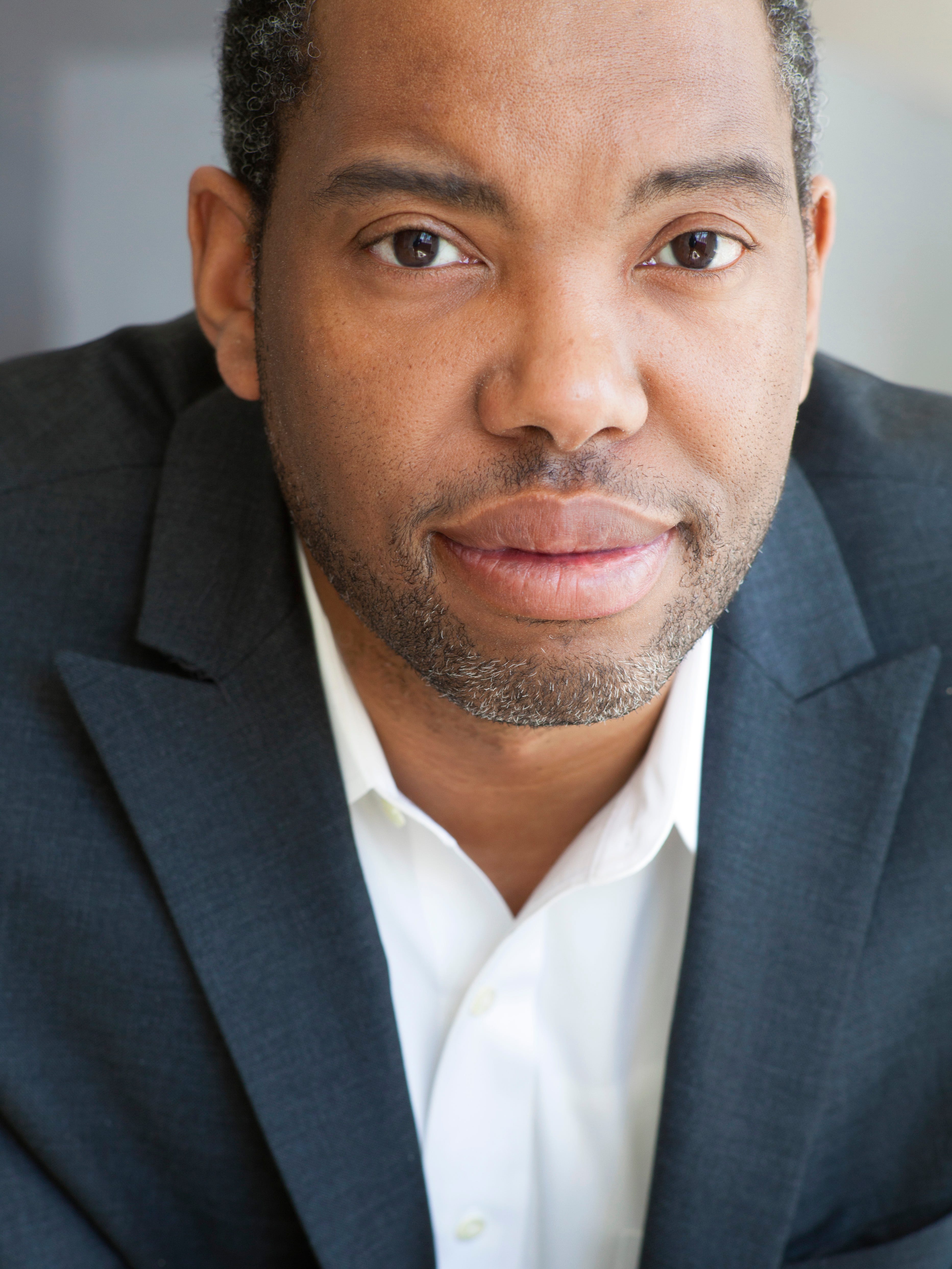 Ta Nehisi Coates Writes A Best Seller