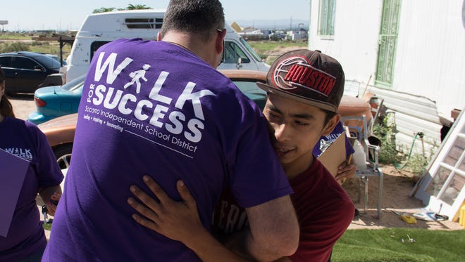 SISD volunteers took part Saturday in the district's annual Walk for Success. The initiative seeks to get students who dropped out of school back in class.