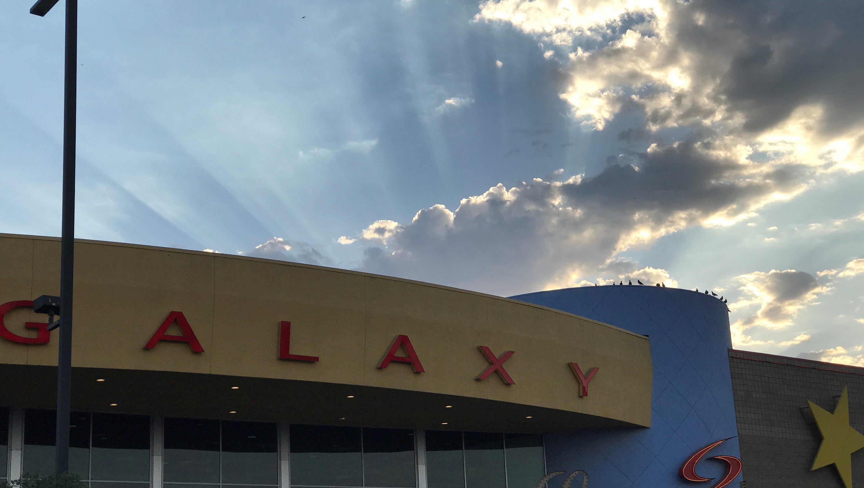 Galaxy Tulare just upped the movie theater ante