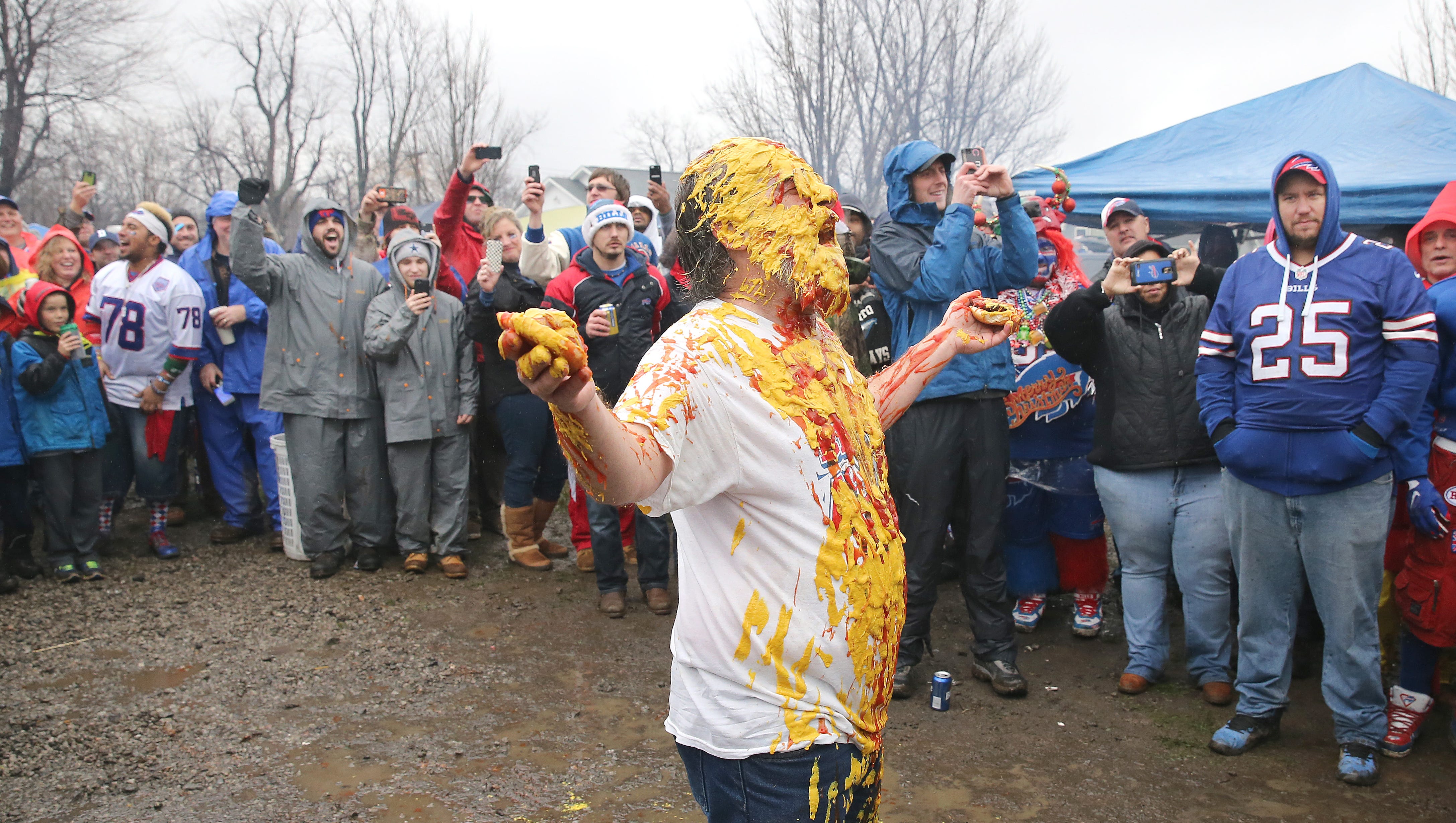 For Pinto Ron, no crazy tailgate for Bills' Wild Card game