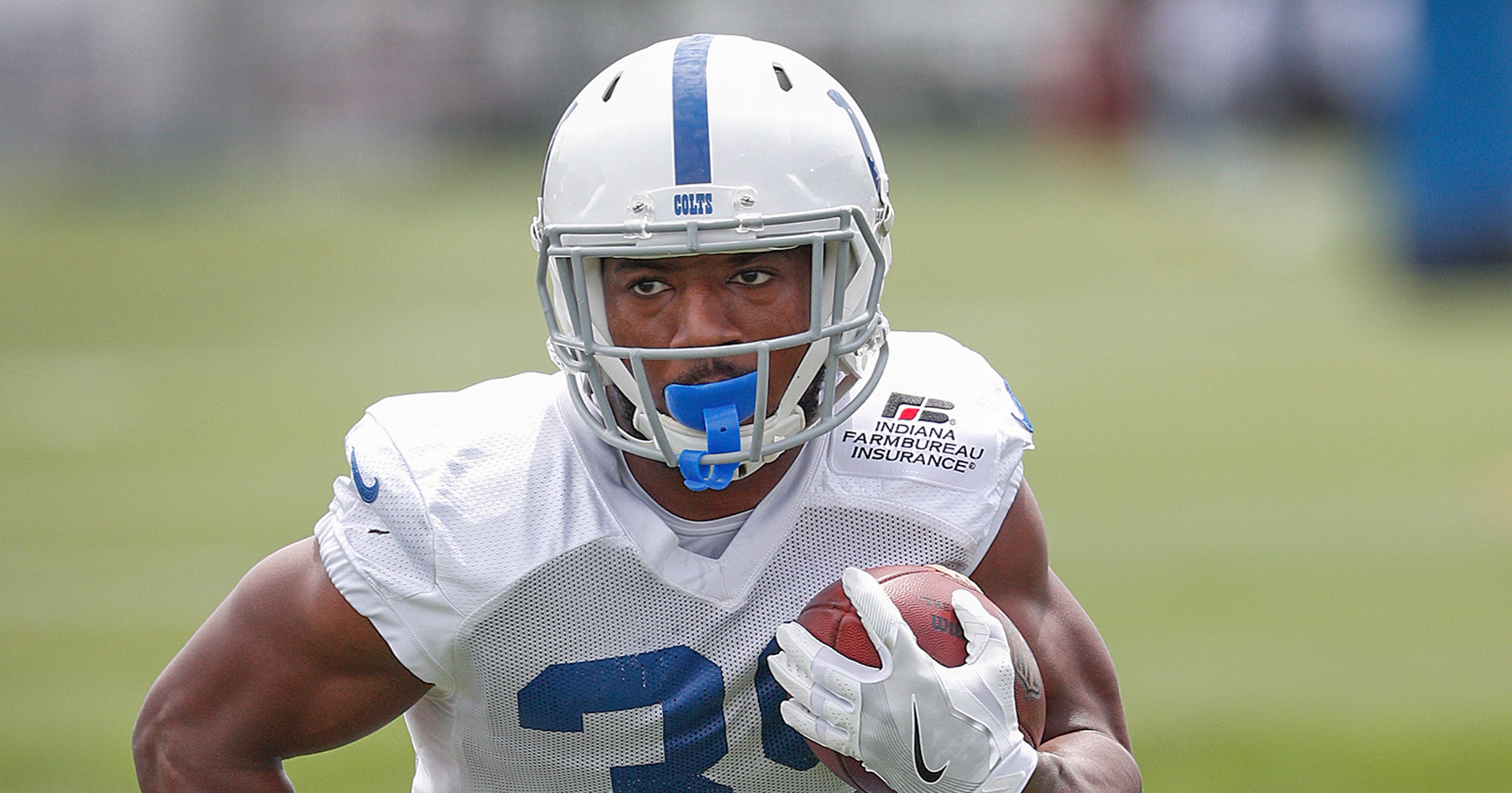 636682187050150871 ColtsCamp 34 mk