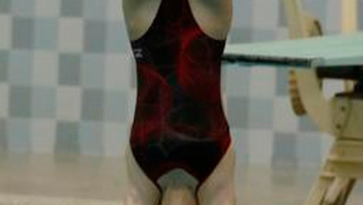 atheletes-dive-into-wiaa-division-1-swimming-and-diving-championships