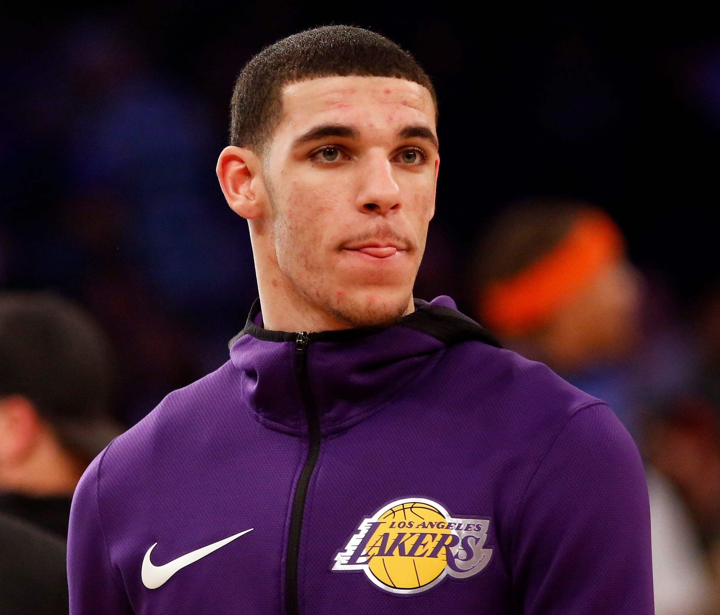 Los Angeles Lakers guard Lonzo Ball warms up prior to taking on the New York Knicks at Madison Square Garden.