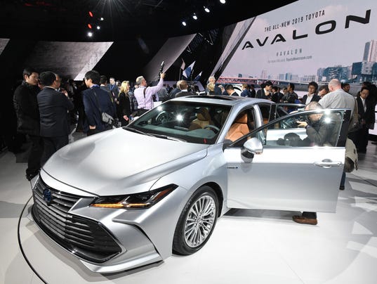 636516228146314367-2018-0115-dm-naias-toyota-avalon0253.jpg