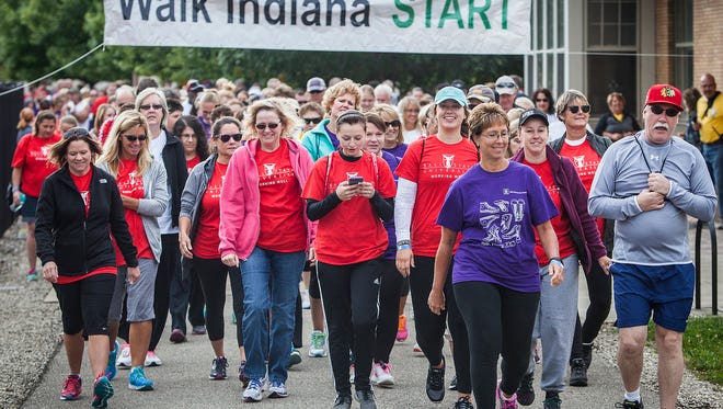 Hundreds participated in the 2015 Walk Indiana event on the Cardinal Greenway.