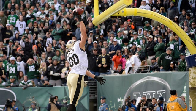 Why Ban Goal Post Dunking And Not The Lambeau Leap Why Ban Goal Post Dunking And Not The Lambeau Leap