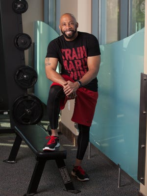 Memfit Kennis Sewell Sr