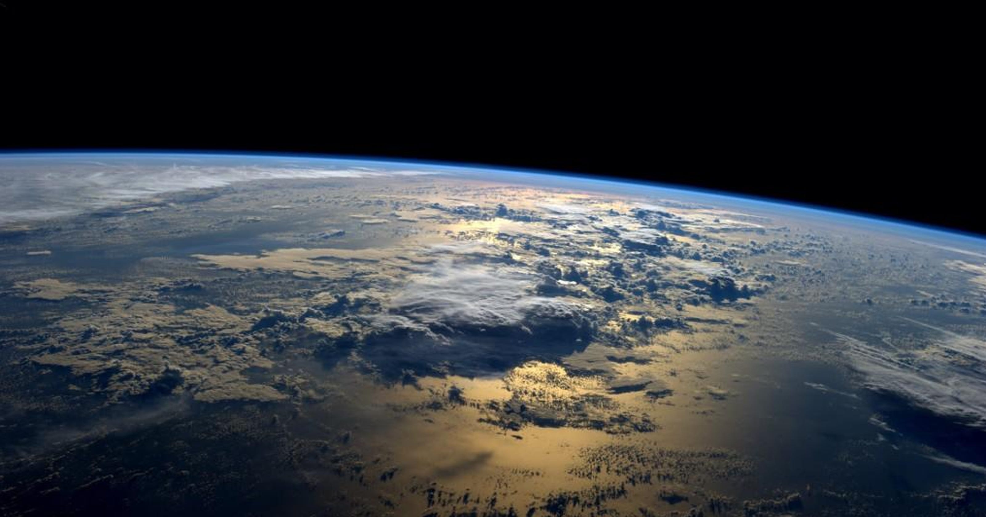 Astronaut tweets stunning photo of Detroit from outer space