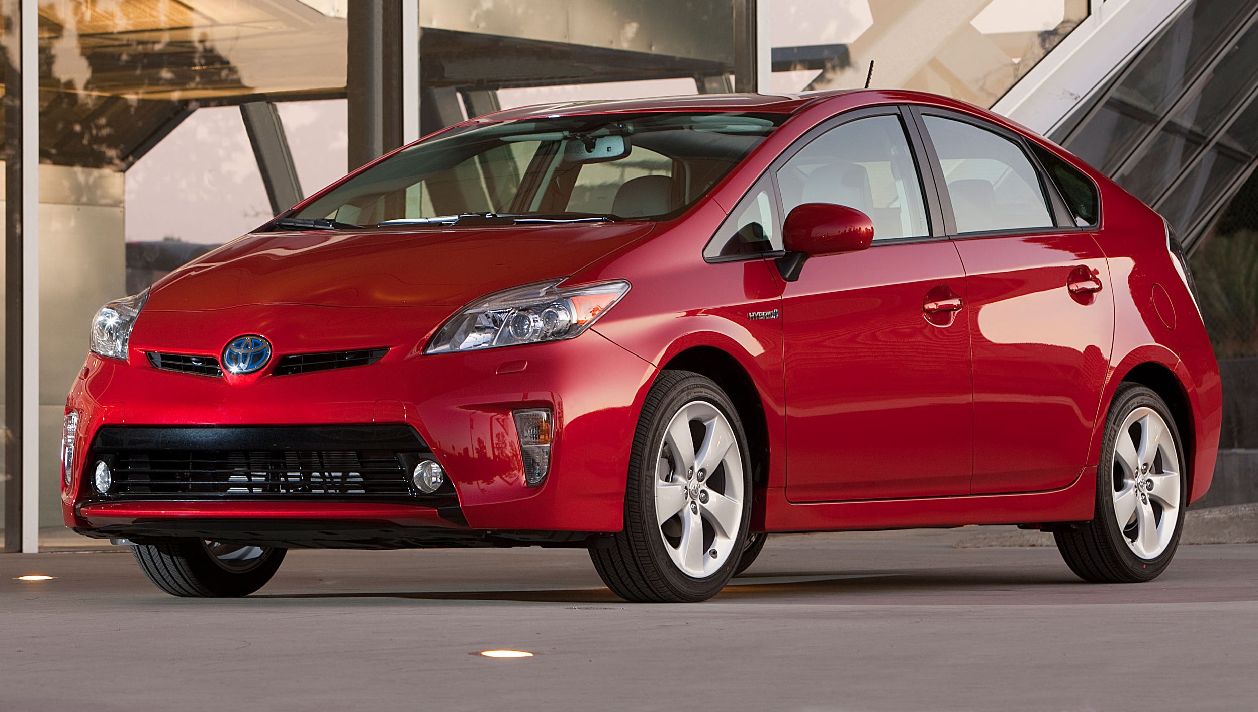 Toyota recalls 2.4M Prius hybrid cars that could stall