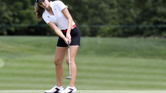 Jul 16, 2017; Bedminster, NJ, USA; Rachel Heck putts on the ninth hole during the final round of the U.S. Women's Open golf tournament at Trump National Golf Club-New Jersey. Mandatory Credit: Kyle Terada-USA TODAY Sports