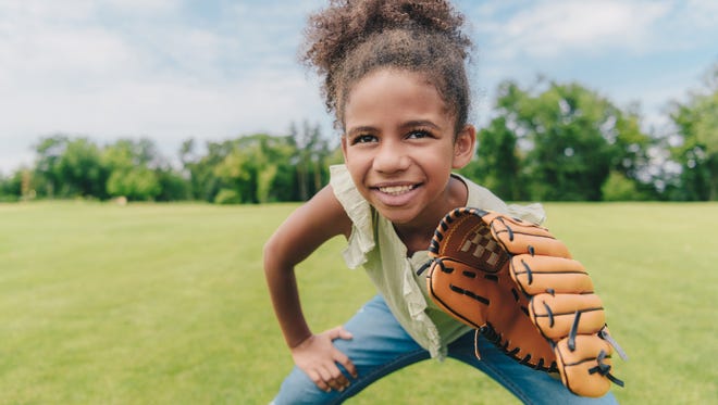 This weekend's family-friendly events includes a baseball game and fireworks, a mini golf challenge, family concert, World Oceans Day and more.