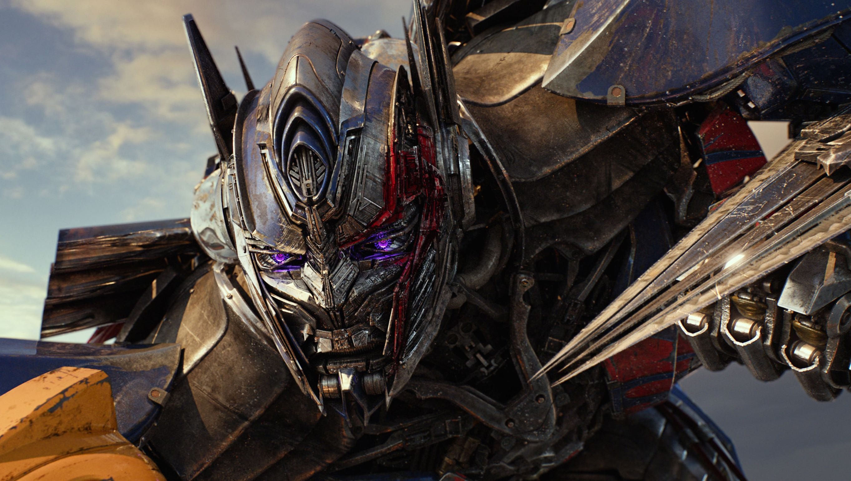 Transformers Last Knight Tops Box Office With 43 5m A Franchise Low Wonder Festival 2022 Transformers
