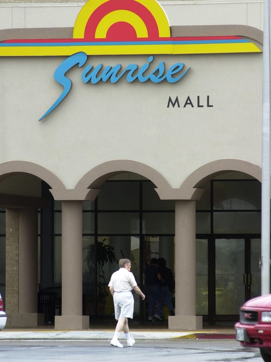 Sunrise Mall fans decry closure of Corpus Christi's dollar ...