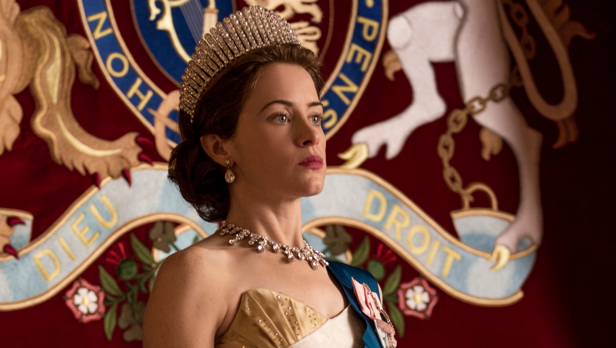 The Crown Season 2 Review Queen Elizabeth Ii Drama Dazzles Again
