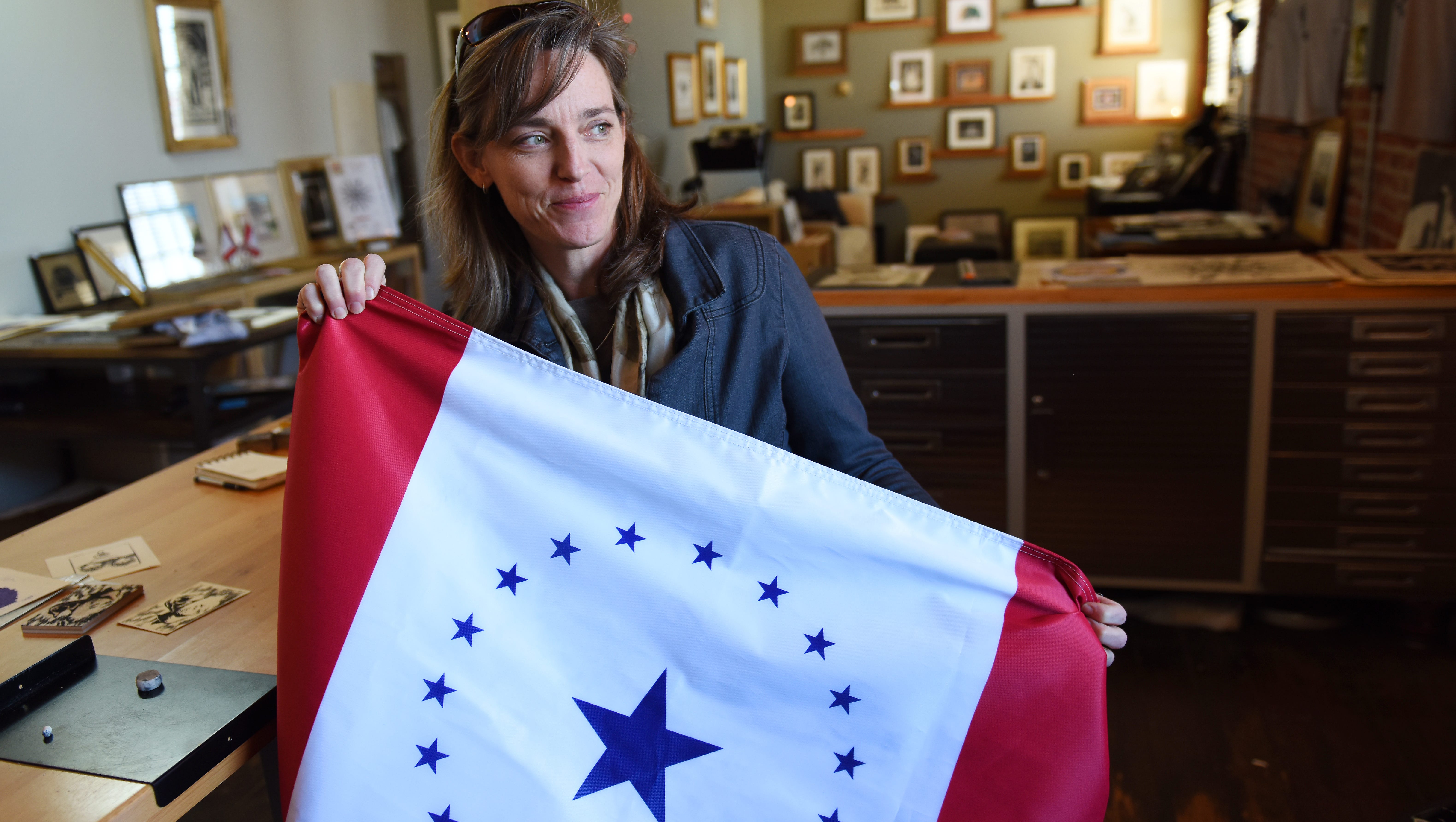 Mississippi Judge Replaces State Flag Because Of Confederate Emblem