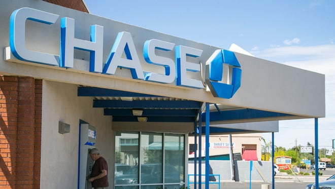 Chase Bank is hosting a career fair Feb. 1, 2017 to hire up to 300 positions in its Tempe call center.