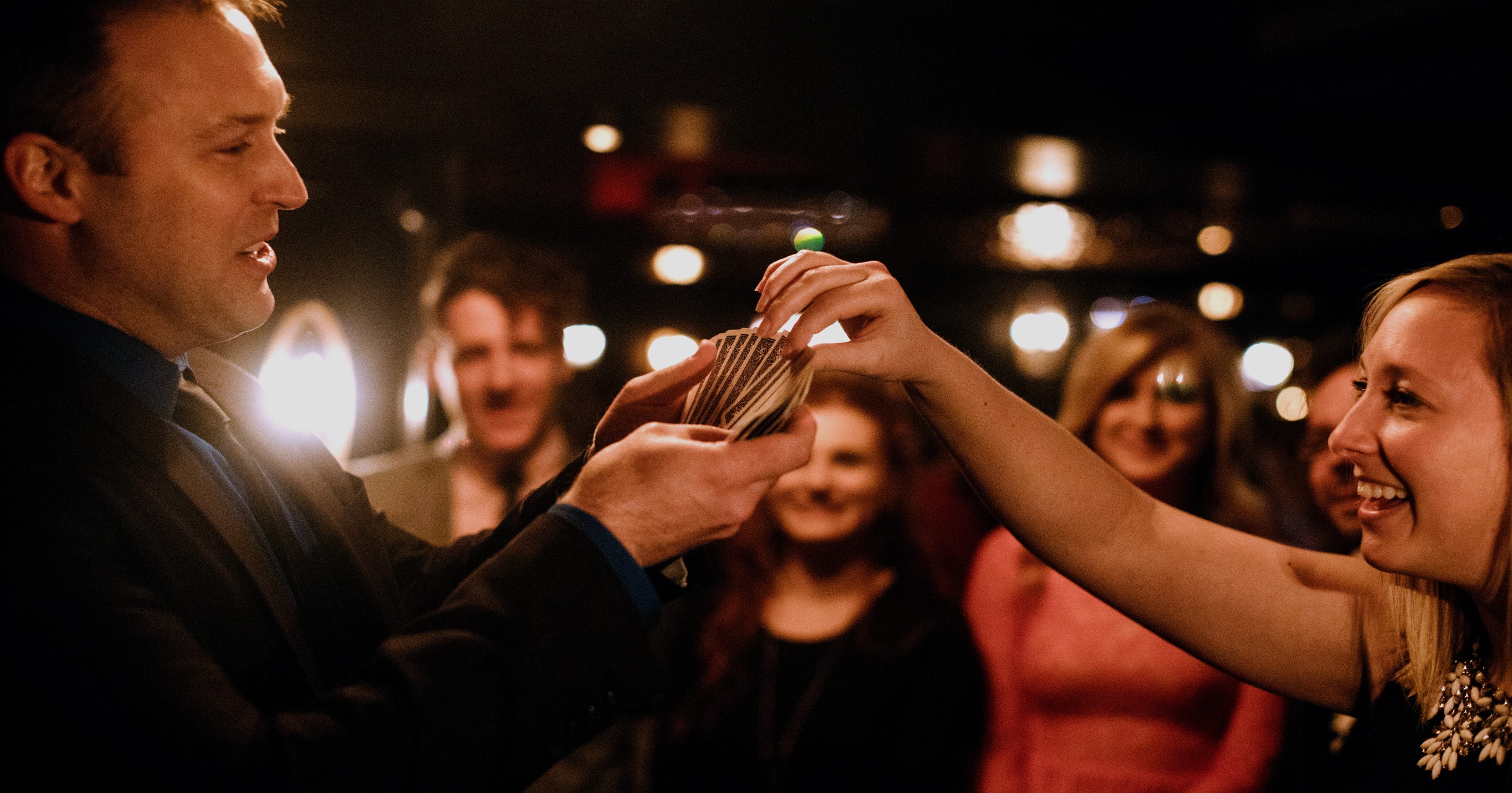 House of Cards Nashville: Magic-themed entertainment ...