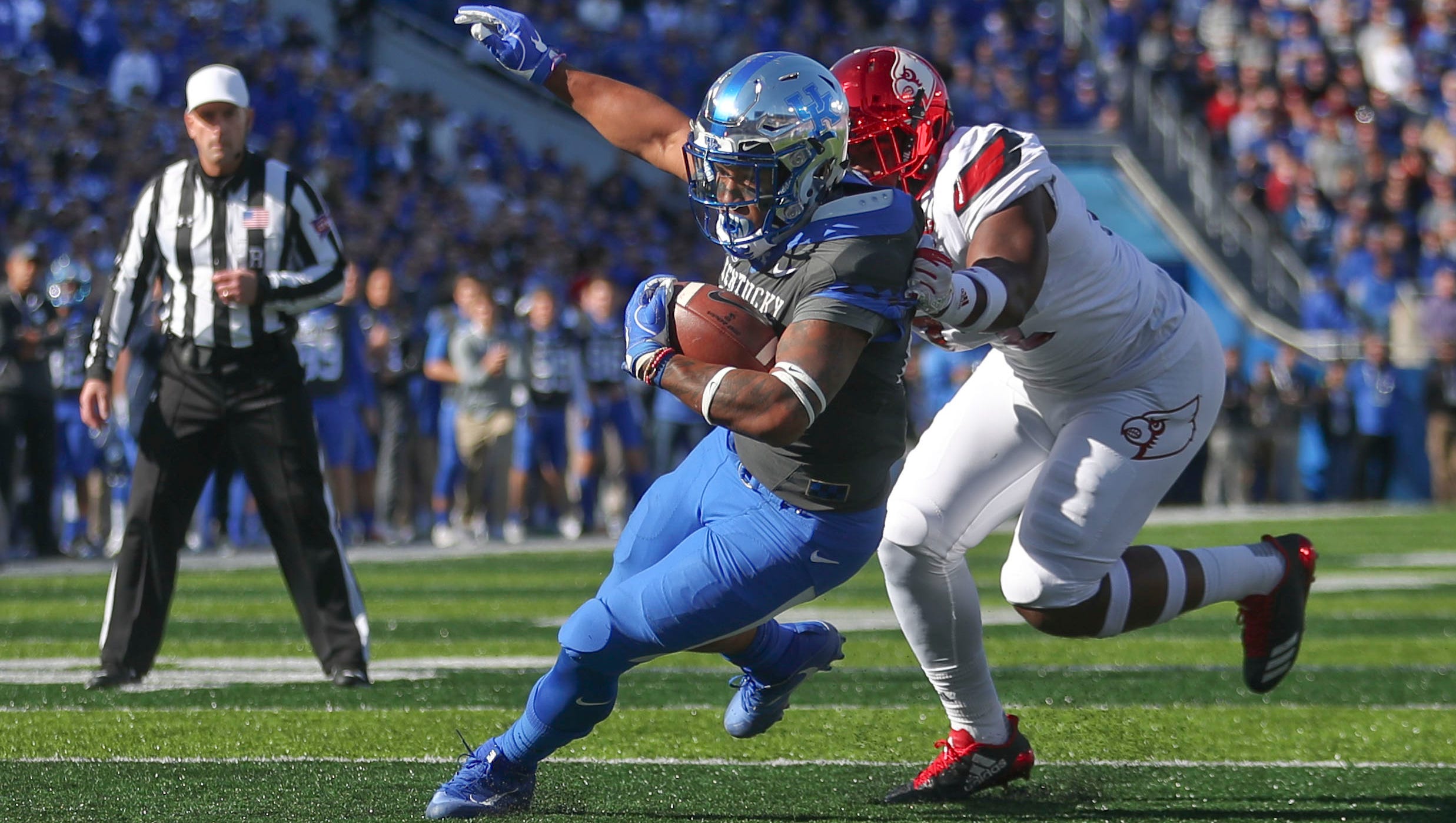 Kentucky Football An Early Preview Of Uk Vs Louisville